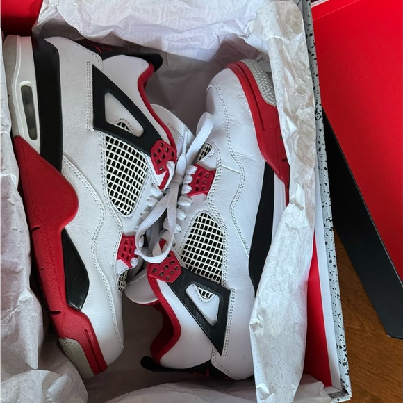 Air Jordan 4 Retro with BOX - Picture 9 of 13
